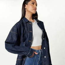 Load image into Gallery viewer, The Drop Women's Pilar Long Denim Shirt Jacket, Washed Black, 5X, Plus Size