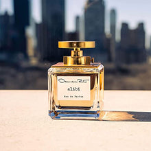 Load image into Gallery viewer, Oscar de la Renta Alibi Eau de Parfum 3 Piece Gift Set for Women - Perfume Spray 3.4 Fl. Oz, Purse Spray, Travel Spray 0.5 Fl. Oz, and Body Lotion 3.4 Fl. Oz