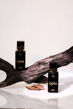 Load image into Gallery viewer, Zahia Oud Eau de Parfum – 50ml – Luxurious Arabian Fragrance with Pure Oud – Unisex Oriental Perfume.