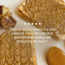Load image into Gallery viewer, Manukora Raw Manuka Honey, MGO 850+ from New Zealand, Non-GMO, Monofloral, Traceable from Hive to Hand, Daily Digestive & Immune Support - 500g (1.1 Lb)