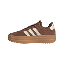Load image into Gallery viewer, adidas Women's VL Court Bold Sneaker, Preloved Brown/Chalk White/Wonder Beige, 5