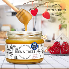 Load image into Gallery viewer, Bees & Trees Manuka Honey 830+ MGO – New Zealand Pure Monofloral, Raw, Bioactive – Unpasteurized Superfood for Wellness – Bioactive, Nutrient-Packed for Immunity & Vitality - 300g (10.6oz) Glass Jar