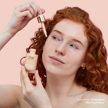 Load image into Gallery viewer, ICONIC LONDON Underglow Blurring Primer | Blurs Imperfections and Gives Skin a Radiant Glow, Cruelty-Free, Vegan Makeup, 0.91 Fl oz