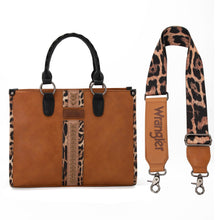 Load image into Gallery viewer, Wrangler Tote Bag for Women Western Purse Woven Shoulder Bag Top-Handle Animal Print Handbags WG83G-8260BR