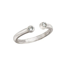 Load image into Gallery viewer, Silpada 'Bling' Midi Ring with Swarovski Crystals in Sterling Silver, Size 4