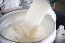 Load image into Gallery viewer, Li'l Goat's Milk Petite Chevre by Canus, Fresh Goat's Milk 2% Zinc - 14% Kaolin Diaper Rash Oinment 5 Oz, Original