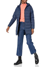 Load image into Gallery viewer, Amazon Essentials Women's Lightweight Long-Sleeve Full-Zip Water-Resistant Packable Hooded Puffer Coat, Navy, Medium