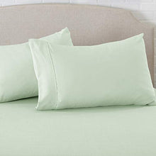 Load image into Gallery viewer, Lightweight Microfiber Sheets. Soft, Cozy Sheets. Breathable, Wrinkle Free Bed Sheet Set. Emery Collection (Queen, Pale Green)