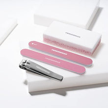 Load image into Gallery viewer, Tweezerman Exclusive Rose Tea Essential Pedicure Kit