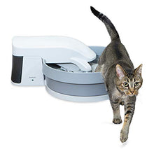 Load image into Gallery viewer, PetSafe Simply Clean Self-Cleaning Cat Litter Box, Automatic Litter Box for Cats, Works with Clumping Cat Litter