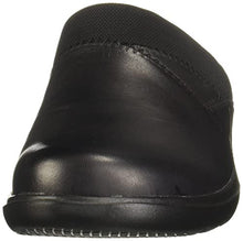 Load image into Gallery viewer, Clarks Women's Sashlyn Clog, Black Leather, 7