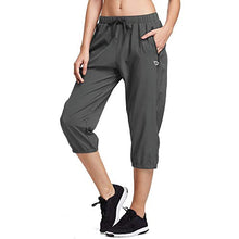 Load image into Gallery viewer, BALEAF Women Lightweight Capri Jogger Hiking Shorts Running Capri Pants Woven Quick Dry Pockets Grey Medium