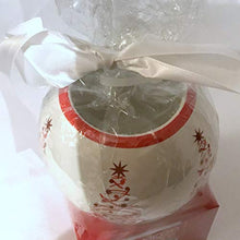 Load image into Gallery viewer, Yankee Candle New Holiday Tree Tealight Candle Holder and 12pc Cherries on Snow Tealight Candles Gift Set