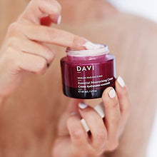 Load image into Gallery viewer, DAVI Essential Moisturizing Cream with Blue Light Protection | Daily Hydrating Face Moisturizer for Women & Men with Normal Skin Types | All Natural | Non-GMO | Paraben-Free | Cruelty-Free | 2.0 Fl Oz Jar