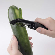 Load image into Gallery viewer, OXO Good Grips Swivel Peeler