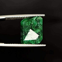 Load image into Gallery viewer, Faceted Green Emerald Loose Gemstone - 5.60 Carat EGL Certified Green Emerald Gem for Jewelry B-4333