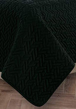 Load image into Gallery viewer, Elegant Comfort Luxury 3-Piece Bedspread Coverlet Majestic Design Quilted Set with Shams - All Season Heavy Weight- Hypoallergenic- Wrinkle & Fade Resistant- Full/Queen, Black/Burgundy