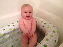 Load image into Gallery viewer, Mommy's Helper Inflatable Bath Tub Froggie Collection, White/Green, 6-24 Months