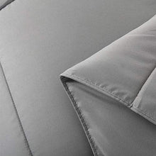 Load image into Gallery viewer, GUHER Grey Queen Comforter Luxury Down Alternative Quilted Bed Comforter - Ultra Soft Hypoallergenic Bedding Medium Warmth for All Seasons