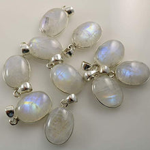 Load image into Gallery viewer, Women's 925 Sterling Silver Natural Moonstone Oval June Birthstone Pendant 18+2 inches Chain - Adularescence Effect