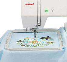 Load image into Gallery viewer, Janome Memory Craft 500E Embroidery Machine