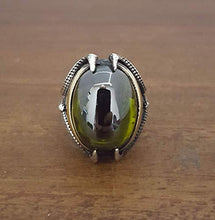 Load image into Gallery viewer, Beautiful Handcrafted 925K Sterling Silver Mens Ring With CZ Peridot Stone