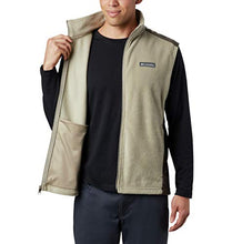 Load image into Gallery viewer, Columbia Men's Steens Mountain Vest, Tusk/Buffalo, Medium