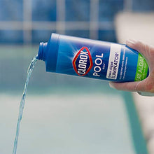 Load image into Gallery viewer, Clorox Pool&Spa Green Algae Eliminator2 32 oz
