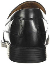 Load image into Gallery viewer, Clarks Men's Tilden Free Loafer, Black Leather, 10.5