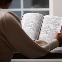 Load image into Gallery viewer, KJV, Thinline Bible, Large Print, Genuine Leather, Black, Red Letter, Thumb Indexed, Comfort Print: Holy Bible, King James Version