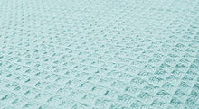 Load image into Gallery viewer, Queenzliving, 100% Soft Premium Cotton Thermal Blanket - King Blue Easy Care Soft Cotton Blankets Waffle Design (King - 90 x 108 Inches, Blue)