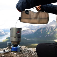 Load image into Gallery viewer, Hydrapak Seeker - Collapsible Water Storage (2L/70oz) - BPA & PVC Free Camping Hydration Reservoir Bag - Sutro Green