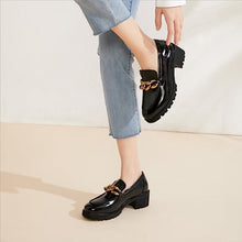 Load image into Gallery viewer, MACNMEUU Chunky Loafers Women Platform Loafers for Women Comfort Slip-on Loafers with Chain Faux Leather Black, Size 5.5