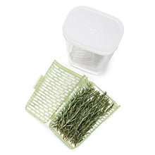 Load image into Gallery viewer, OXO Good Grips GreenSaver Herb Keeper- 2.8 QT