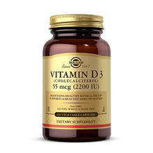 Load image into Gallery viewer, Solgar Vitamin D3 (Cholecalciferol) 55 mcg (2200 IU) Vegetable Capsules - 100 Count