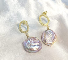 Load image into Gallery viewer, La Raffine Natural Baroque Pearl Lustrous with 14K Gold Plating Textured Dangle/Waterdrop Irregular Shape Handmade Earrings for Women Girl Gifts for Valentines/Birthday/Anniversary/Mother’s Day