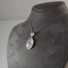 Load image into Gallery viewer, Women's 925 Sterling Silver Natural Moonstone Oval June Birthstone Pendant 18+2 inches Chain - Adularescence Effect