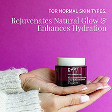 Load image into Gallery viewer, DAVI Essential Moisturizing Cream with Blue Light Protection | Daily Hydrating Face Moisturizer for Women & Men with Normal Skin Types | All Natural | Non-GMO | Paraben-Free | Cruelty-Free | 2.0 Fl Oz Jar