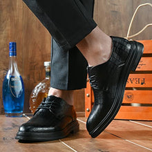 Load image into Gallery viewer, Men's Lace-up Casual Fashion Dress Shoes Classic Oxford Shoes Suitable for Business and Everyday 3197 Black EU44=US10.5