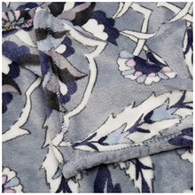 Load image into Gallery viewer, Vera Bradley Fleece Plush Blanket, Plaza Tile, King