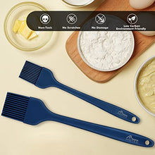 Load image into Gallery viewer, HOTEC 2 pieces Set Basting Brushes Silicone Heat Resistant Pastry Brushes Spread Oil Butter Sauce Marinades for BBQ Grill Barbecue Baking Kitchen Cooking BPA Free Dishwasher Safe (Classic Blue)
