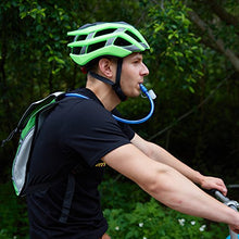 Load image into Gallery viewer, KUYOU Hydration Pack with 2L Hydration Bladder Water Rucksack Backpack Bladder Bag Cycling Bicycle Bike/Hiking Climbing Pouch (Green)