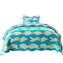 Load image into Gallery viewer, TT LINENS 2 Piece Kids Quilt Set Lightweight Bedspread Decoration Throw Blanket Teens Boys Girls Bed Printed Beach Sea Sea Life Bedding Coverlet Comforter Set/ 277 Fish Quilt (Twin)