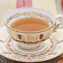 Load image into Gallery viewer, Harney & Sons Hot Cinnamon Spice Tea Tin - Black Tea with Orange & Sweet Clove - 2.67 Ounces, 30 Sachets