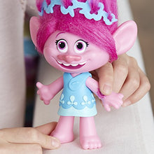 Load image into Gallery viewer, Trolls DreamWorks Poppy Hug Time Harmony Figure