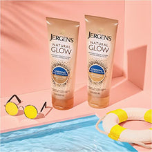 Load image into Gallery viewer, Jergens Natural Glow +FIRMING Self Tanner, Sunless Tanning Lotion for Fair to Medium Skin Tone, Anti Cellulite Firming Body Lotion for Natural-Looking Tan, 7.5 Ounce