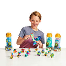 Load image into Gallery viewer, Treasure X Aliens - Glow in The Dark Dissect The Alien