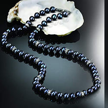 Load image into Gallery viewer, Midnight Spell Black Pearl Necklace with FREE Earrings - Pearl Jewelry Set - Black Pearls - FREE Earrings #1333-025