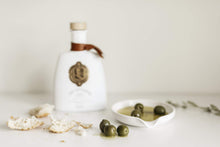 Load image into Gallery viewer, The Governor Limited Edition Extra Virgin Olive Oil - Unfiltered, Cold-Pressed, Early Harvest, Single Origin - Peppery, Robust, Spicy Notes - Packed with Polyphenols, Oleocanthal, Antioxidants, 500ml