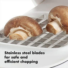 Load image into Gallery viewer, OXO Good Grips Vegetable and Onion Chopper with Easy Pour Opening